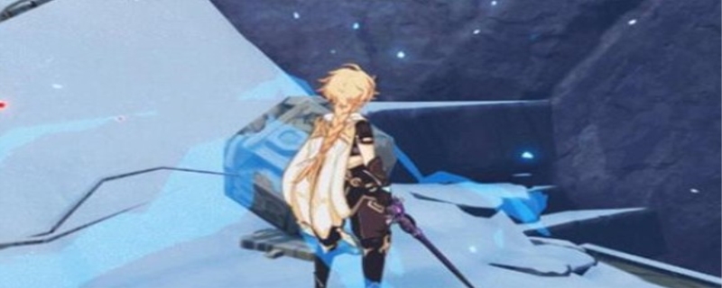 前往调查奇怪的冰